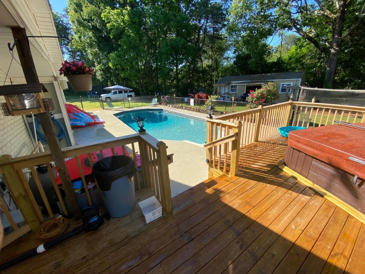Apartment In The Country Etowah Esterno foto